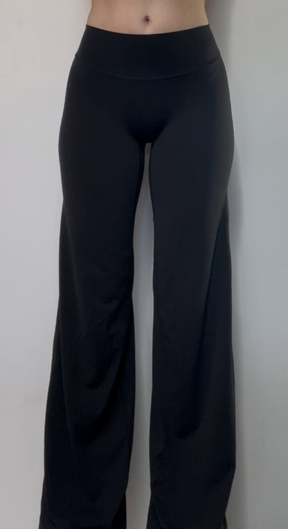 Buttery straight leg pants (PRE-ORDER)